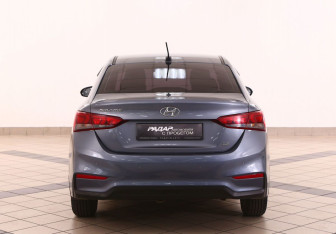 Подержанный автомобиль Hyundai Solaris Sedan 2017 года (6 фото)
