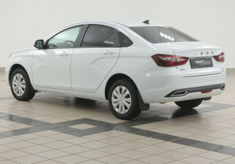 Подержанный автомобиль LADA (ВАЗ) Vesta Sedan 2024 года (2 фото)