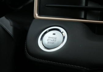 Подержанный автомобиль Exeed LX 2023 года (20 фото)