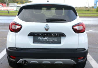 Подержанный автомобиль Renault Kaptur 2017 года (5 фото)