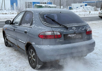 Подержанный автомобиль ЗАЗ Chance Hatchback 2010 года (6 фото)