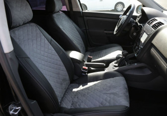 Подержанный автомобиль Volkswagen Golf Hatchback 2008 года (10 фото)
