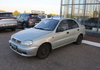 Подержанный автомобиль ЗАЗ Chance Sedan 2010 года (3 фото)