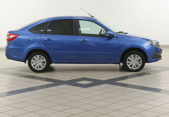 Подержанный автомобиль LADA (ВАЗ) Granta Liftback 2022 года (5 фото)