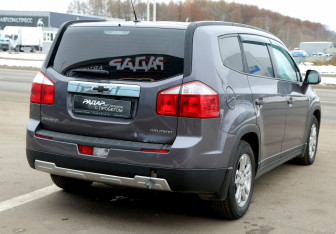 Подержанный автомобиль Chevrolet Orlando 2012 года (6 фото)