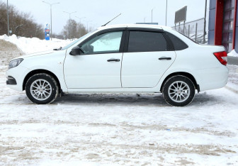 Подержанный автомобиль LADA (ВАЗ) Granta Sedan 2022 года (8 фото)