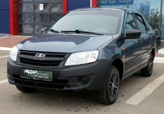Подержанный автомобиль LADA (ВАЗ) Granta Liftback 2014 года (3 фото)