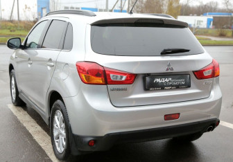 Подержанный автомобиль Mitsubishi ASX 2013 года (4 фото)