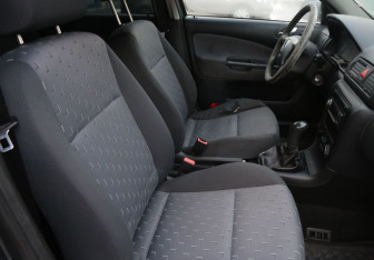 Подержанный автомобиль Skoda Octavia Liftback 2008 года (10 фото)