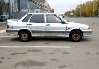 Подержанный автомобиль LADA (ВАЗ) 2115 2007 года (7 фото)