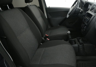 Подержанный автомобиль LADA (ВАЗ) Granta Sedan 2014 года (9 фото)