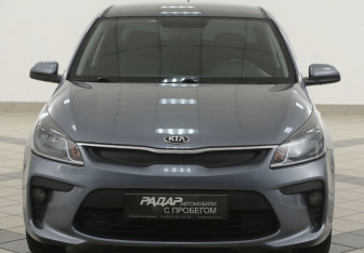 Подержанный автомобиль Kia Rio Sedan 2018 года (6 фото)