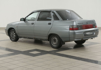 Подержанный автомобиль LADA (ВАЗ) 2110 2005 года (2 фото)