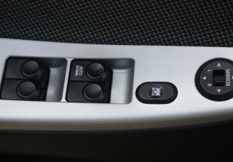 Подержанный автомобиль Hyundai Solaris Sedan 2012 года (17 фото)