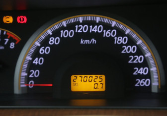 Подержанный автомобиль Nissan Teana 2006 года (18 фото)