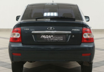 Подержанный автомобиль LADA (ВАЗ) Priora Hatchback 2012 года (3 фото)