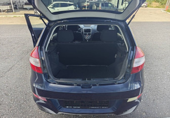 Подержанный автомобиль Chery Very (A13) 2013 года (11 фото)