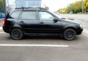Подержанный автомобиль LADA (ВАЗ) Kalina Wagon 2010 года (7 фото)
