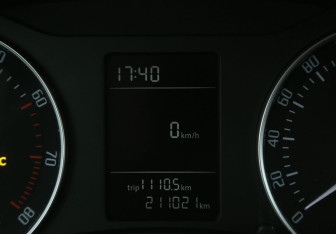 Подержанный автомобиль Skoda Octavia Liftback 2010 года (18 фото)