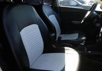 Подержанный автомобиль Kia Rio Sedan 2013 года (10 фото)