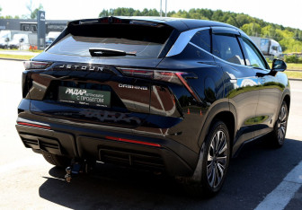 Подержанный автомобиль Jetour Dashing 2023 года (6 фото)