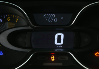 Подержанный автомобиль Renault Kaptur 2016 года (18 фото)