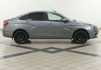 Подержанный автомобиль LADA (ВАЗ) Vesta Sedan 2021 года (5 фото)