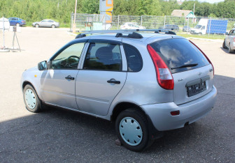 Подержанный автомобиль LADA (ВАЗ) Kalina Hatchback 2011 года (5 фото)