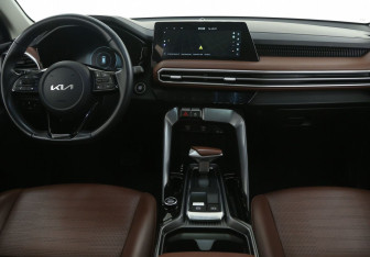 Подержанный автомобиль Kia Sportage 2022 года (23 фото)