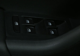 Подержанный автомобиль Skoda Octavia Liftback 2018 года (17 фото)