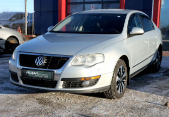 Подержанный автомобиль Volkswagen Passat Sedan 2009 года (3 фото)