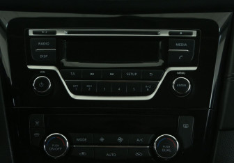 Подержанный автомобиль Nissan Qashqai 2021 года (13 фото)
