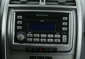 Подержанный автомобиль Chery Tiggo (T11) 2015 года (13 фото)