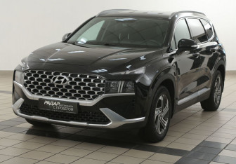 Подержанный автомобиль Hyundai Santa Fe 2021 года (8 фото)