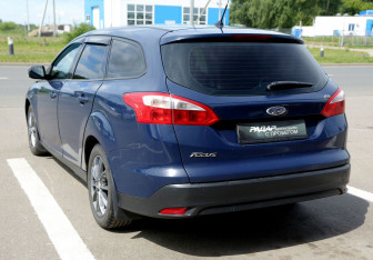Подержанный автомобиль Ford Focus Wagon 2012 года (4 фото)