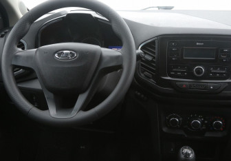 Подержанный автомобиль LADA (ВАЗ) XRAY 2018 года (14 фото)