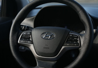 Подержанный автомобиль Hyundai Solaris Sedan 2019 года (16 фото)