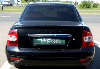 Подержанный автомобиль LADA (ВАЗ) Priora Sedan 2010 года (5 фото)