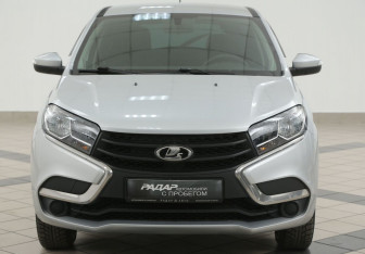 Подержанный автомобиль LADA (ВАЗ) XRAY 2018 года (6 фото)