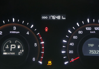 Подержанный автомобиль SsangYong Actyon 2012 года (19 фото)