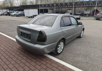Подержанный автомобиль Hyundai Accent Sedan 2007 года (7 фото)