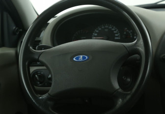Подержанный автомобиль LADA (ВАЗ) Kalina Sedan 2008 года (16 фото)
