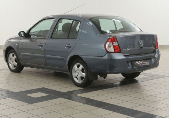 Подержанный автомобиль Renault Symbol 2006 года (2 фото)