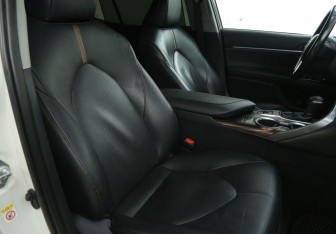 Подержанный автомобиль Toyota Camry Sedan 2018 года (10 фото)