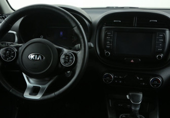 Подержанный автомобиль Kia Soul 2019 года (24 фото)
