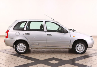 Подержанный автомобиль LADA (ВАЗ) Kalina Wagon 2013 года (2 фото)