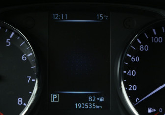 Подержанный автомобиль Nissan Qashqai 2017 года (18 фото)