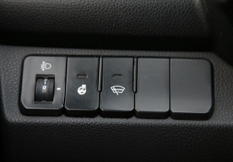 Подержанный автомобиль Kia Rio Hatchback 2014 года (17 фото)