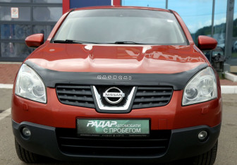 Подержанный автомобиль Nissan Qashqai 2008 года (2 фото)