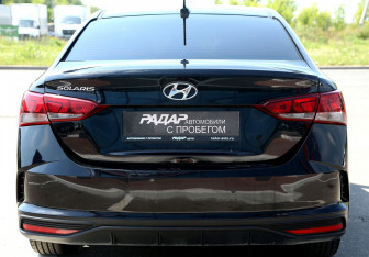 Подержанный автомобиль Hyundai Solaris Sedan 2021 года (5 фото)